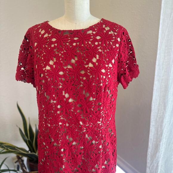 Talbots Women’s 12 Dress Red Lace Floral Cutout Sheath Dress - Picture 2 of 3